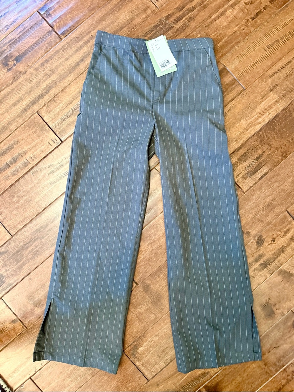 H&M Gray Pinstripe Wide-Leg Dress Pants